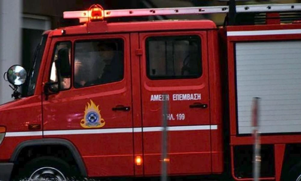 Πρέβεζα: Ξέσπασε Φωτιά σε κάμπινγκ - Κάηκαν τροχόσπιτα